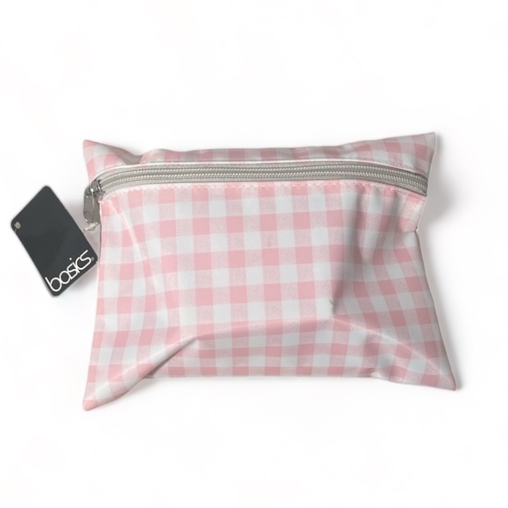 Valentine Themed Bath Shower Spa Self Care Gift Bag Bath Sponge and Bombs - Picture 2 of 2